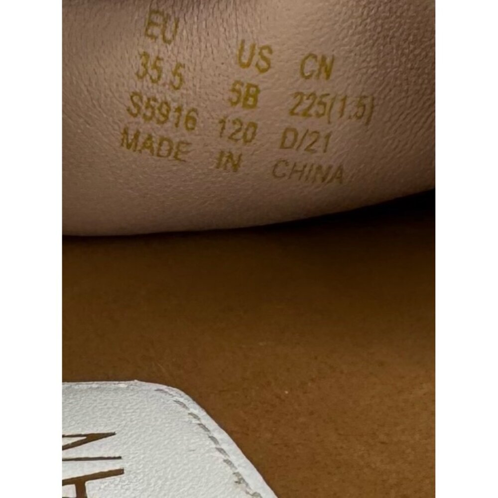 Stuart Weitzman Women's Cammy Shearling Slide Sandals 5B US - Picture 4 of 9